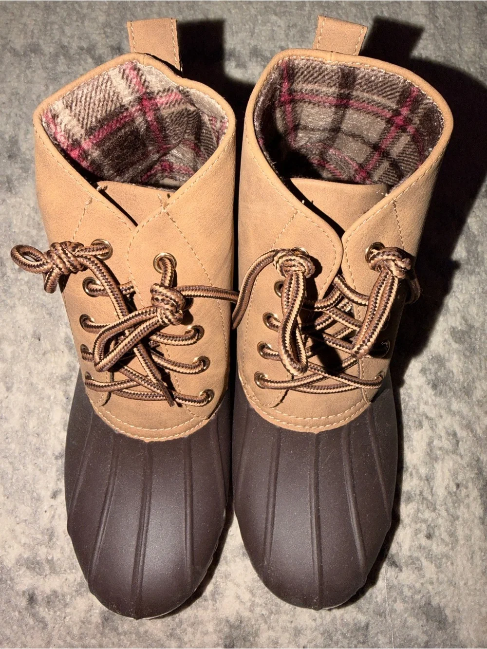 Simply Southern Brown Plaid Duck Boots Women’s Size 7